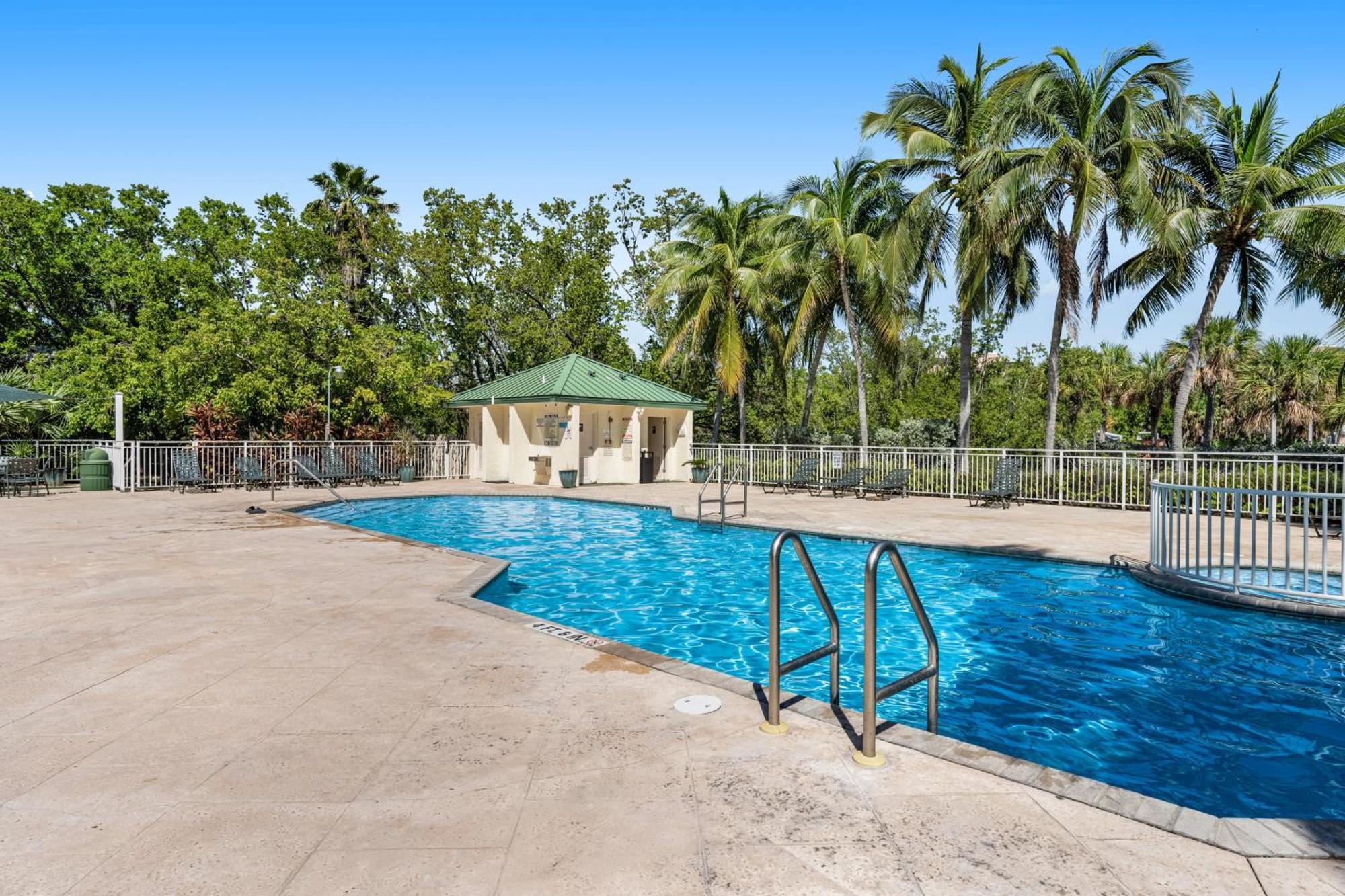 Sunrise Suites Paradise Escape #407 Key West Kamer foto