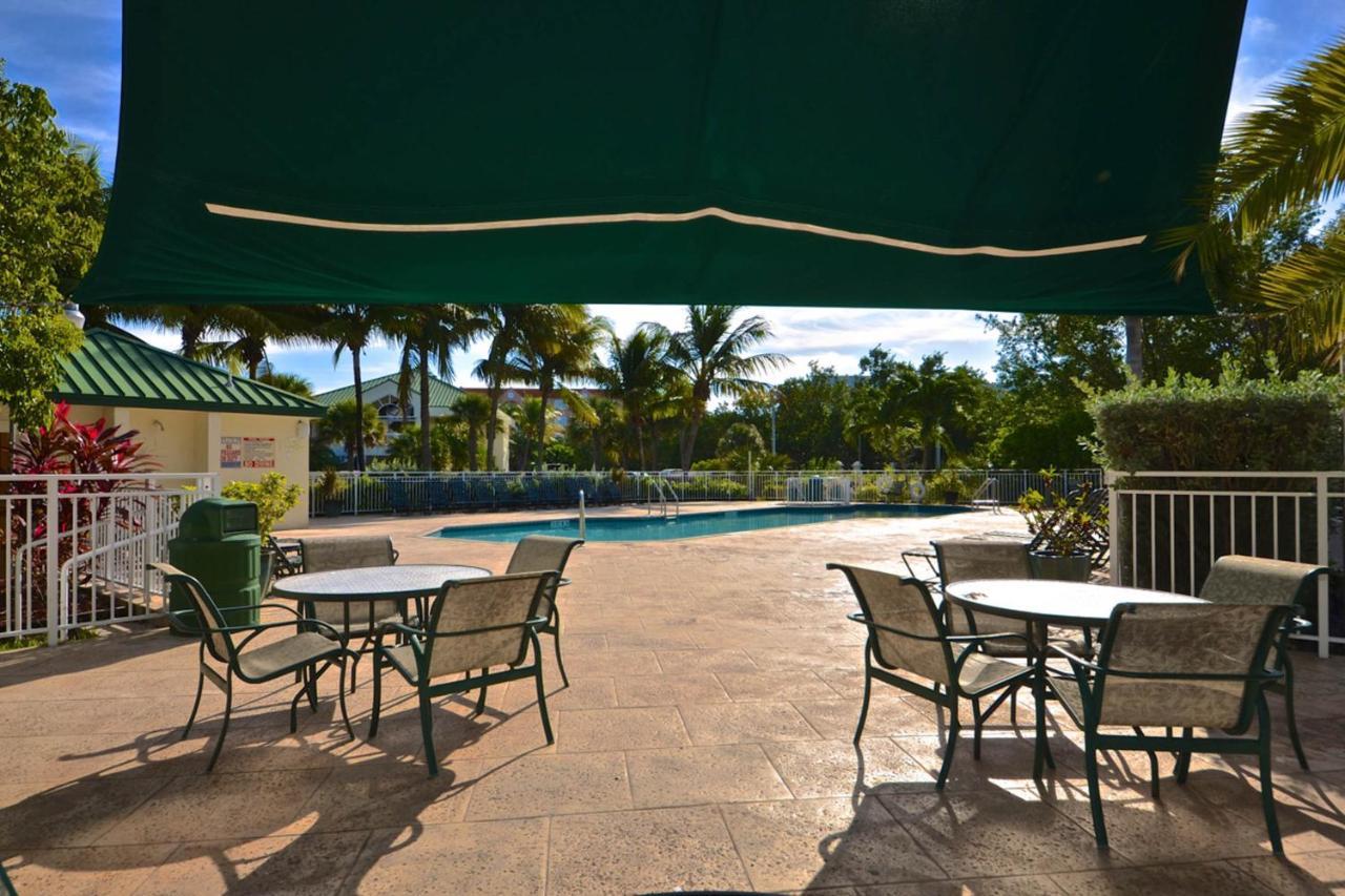 Sunrise Suites Paradise Escape #407 Key West Buitenkant foto